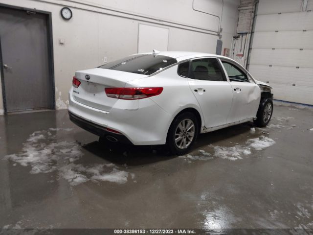 Photo 3 VIN: 5XXGT4L31GG039739 - KIA OPTIMA 