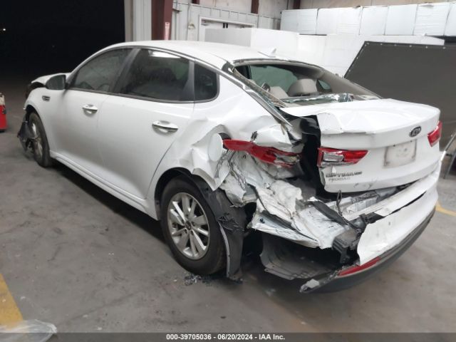 Photo 2 VIN: 5XXGT4L31GG077858 - KIA OPTIMA 