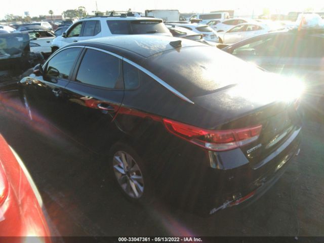 Photo 2 VIN: 5XXGT4L31GG082171 - KIA OPTIMA 