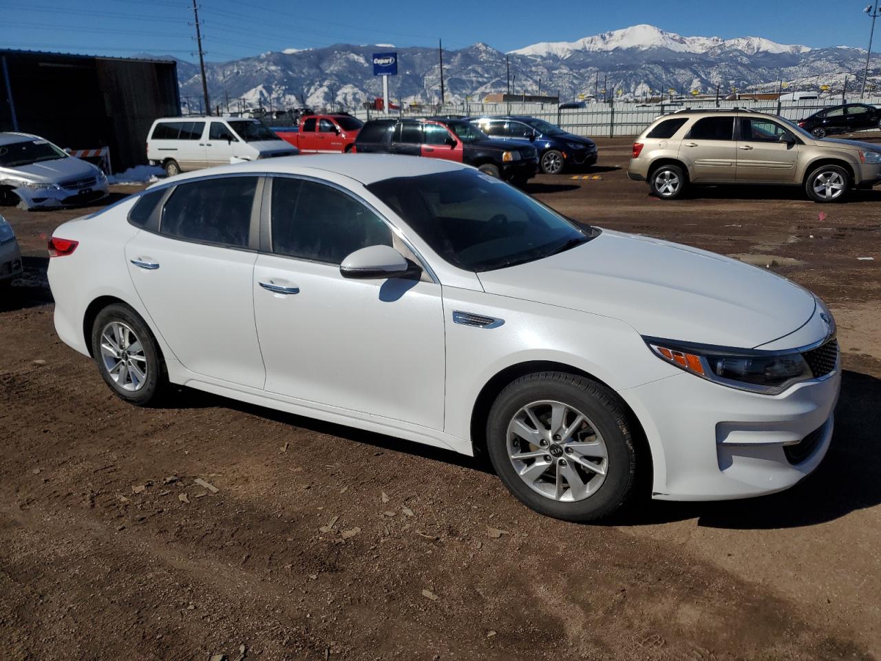 Photo 3 VIN: 5XXGT4L31HG140054 - KIA OPTIMA 