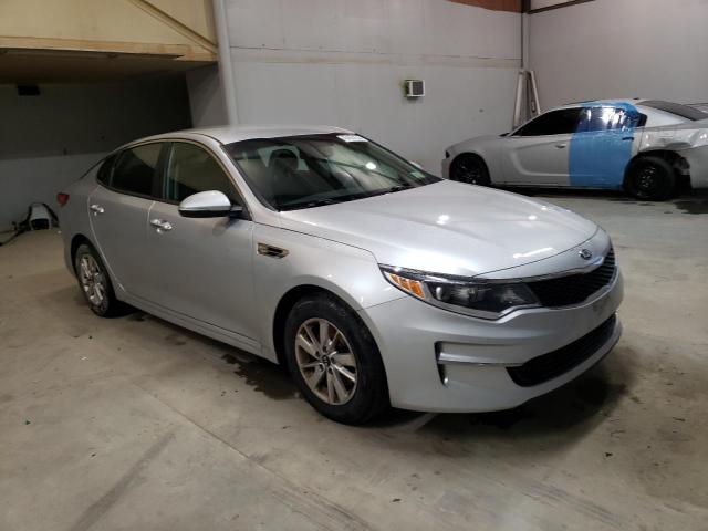 Photo 3 VIN: 5XXGT4L31HG160840 - KIA OPTIMA LX 