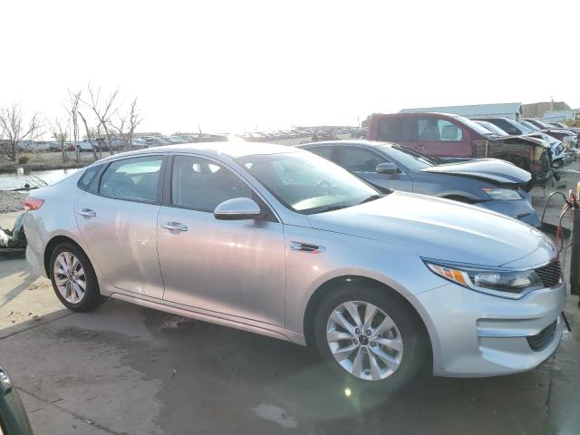 Photo 3 VIN: 5XXGT4L31HG160868 - KIA OPTIMA LX 