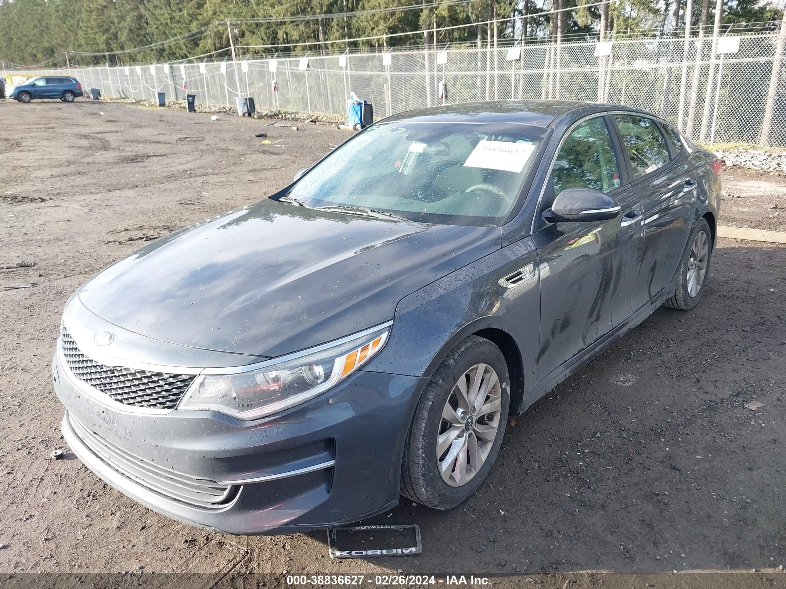 Photo 1 VIN: 5XXGT4L31HG160921 - KIA OPTIMA 