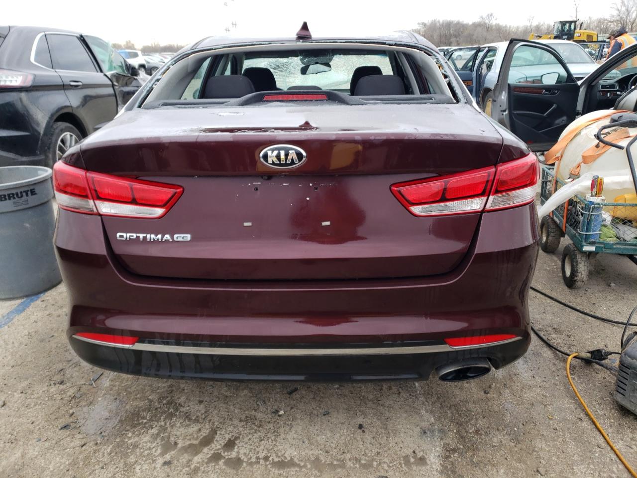 Photo 5 VIN: 5XXGT4L31HG166556 - KIA OPTIMA 