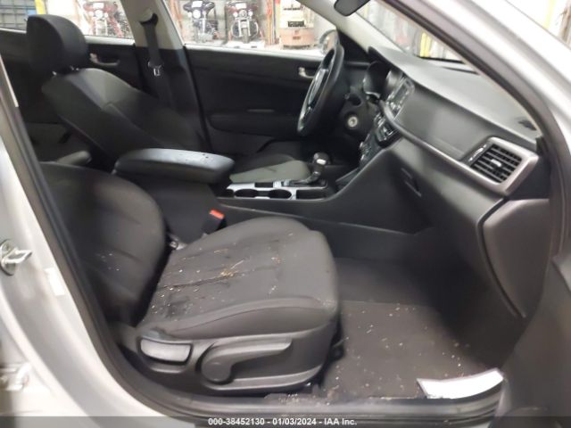 Photo 4 VIN: 5XXGT4L31HG176214 - KIA OPTIMA 