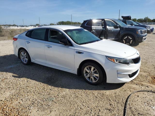 Photo 3 VIN: 5XXGT4L31JG179992 - KIA OPTIMA LX 