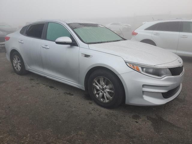 Photo 3 VIN: 5XXGT4L31JG183850 - KIA OPTIMA LX 