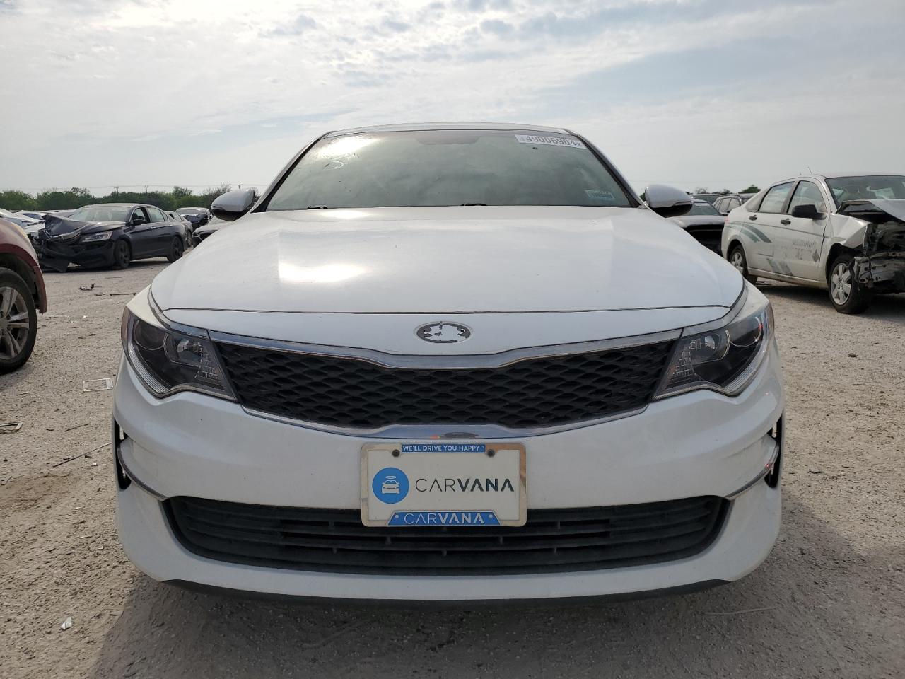 Photo 4 VIN: 5XXGT4L31JG194041 - KIA OPTIMA 