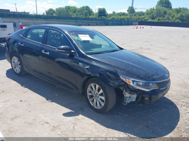 Photo 5 VIN: 5XXGT4L31JG201666 - KIA OPTIMA 