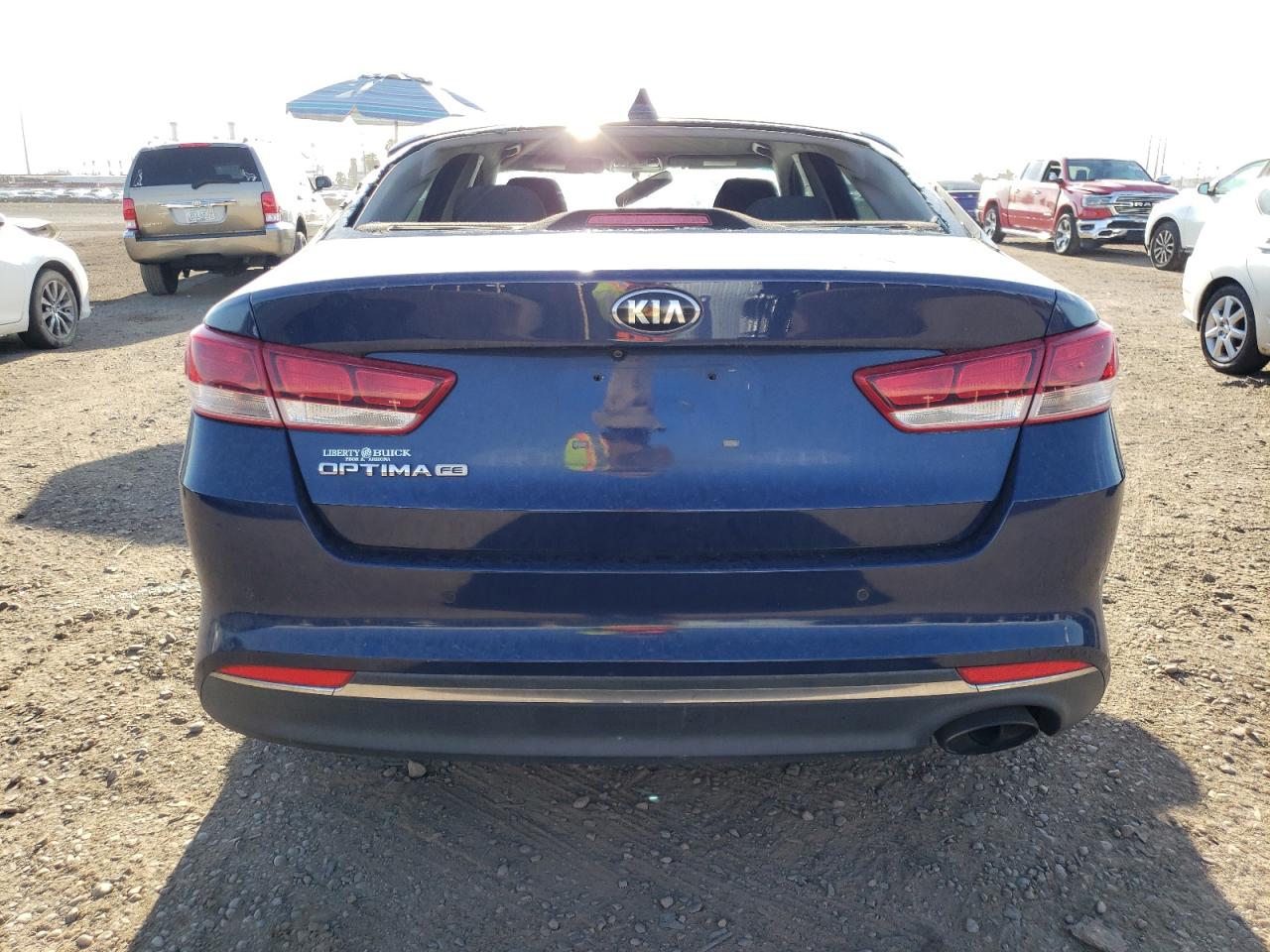 Photo 5 VIN: 5XXGT4L31JG230150 - KIA OPTIMA 