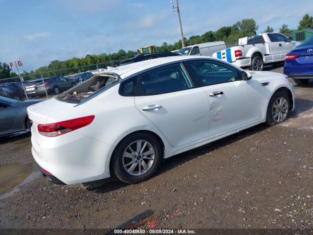 Photo 3 VIN: 5XXGT4L31JG235901 - KIA OPTIMA 