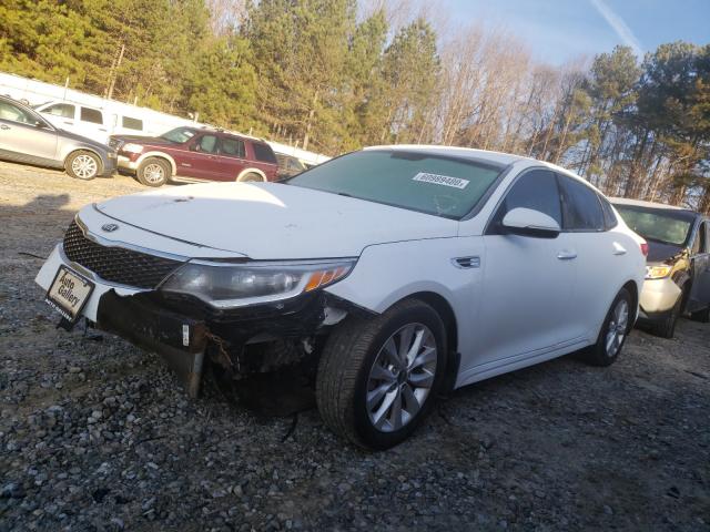 Photo 1 VIN: 5XXGT4L31JG258868 - KIA OPTIMA LX 