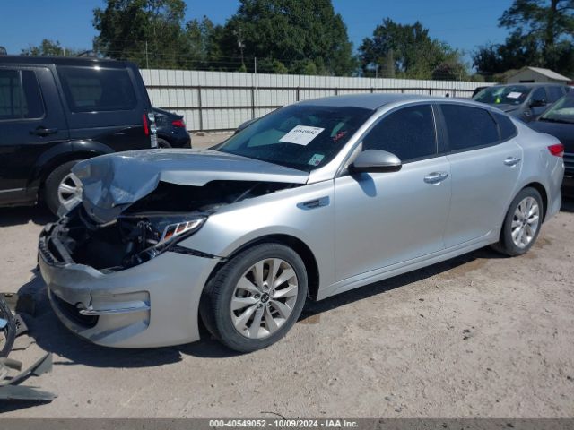 Photo 1 VIN: 5XXGT4L31JG261771 - KIA OPTIMA 