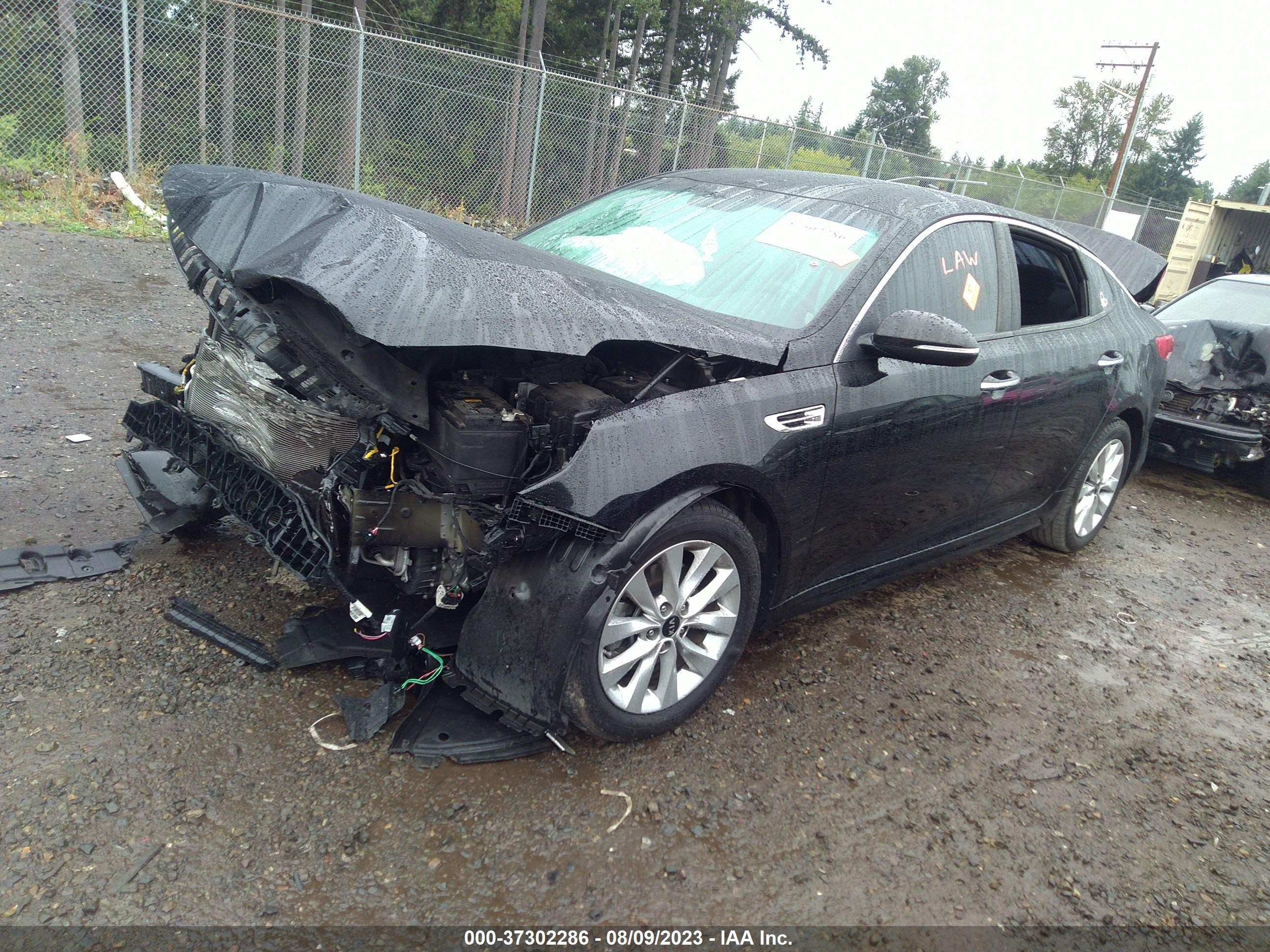 Photo 1 VIN: 5XXGT4L31JG263889 - KIA OPTIMA 