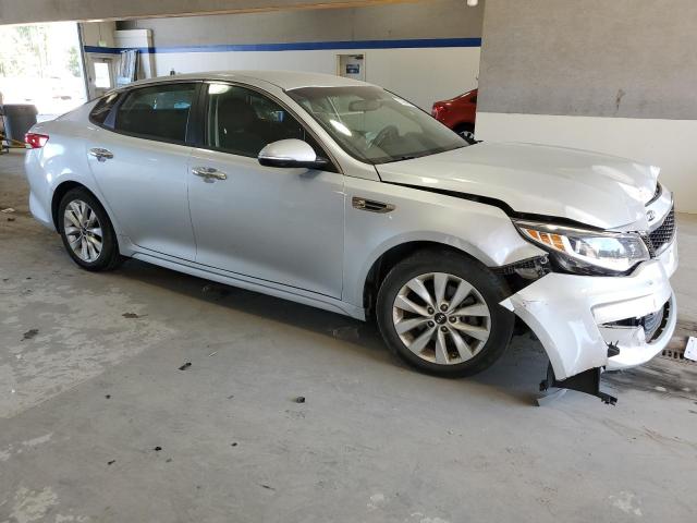 Photo 3 VIN: 5XXGT4L31JG266016 - KIA OPTIMA LX 