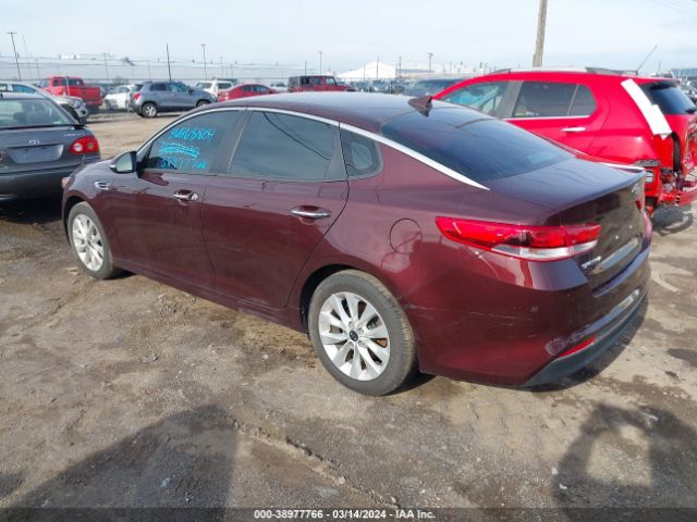 Photo 2 VIN: 5XXGT4L31JG270700 - KIA OPTIMA 