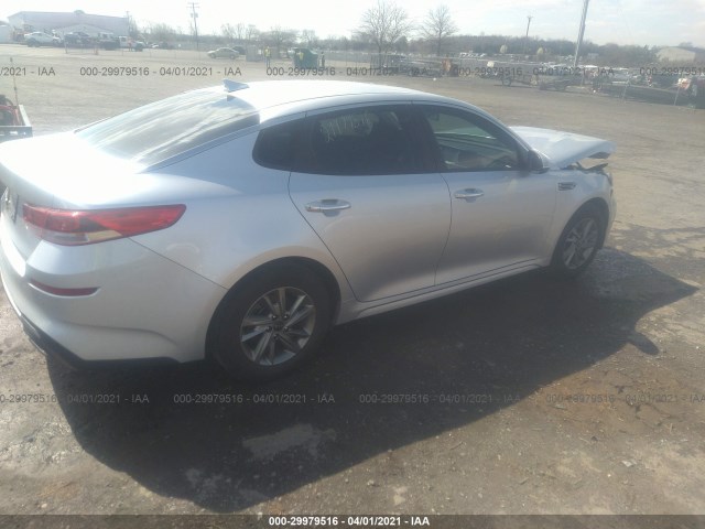 Photo 3 VIN: 5XXGT4L31KG285053 - KIA OPTIMA 