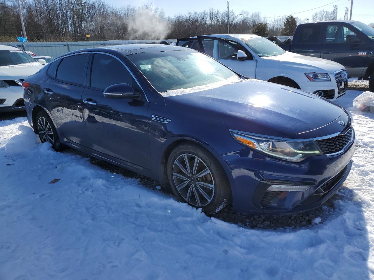 Photo 3 VIN: 5XXGT4L31KG334168 - KIA OPTIMA 