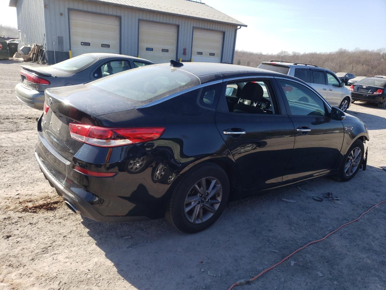 Photo 2 VIN: 5XXGT4L31KG344442 - KIA OPTIMA 