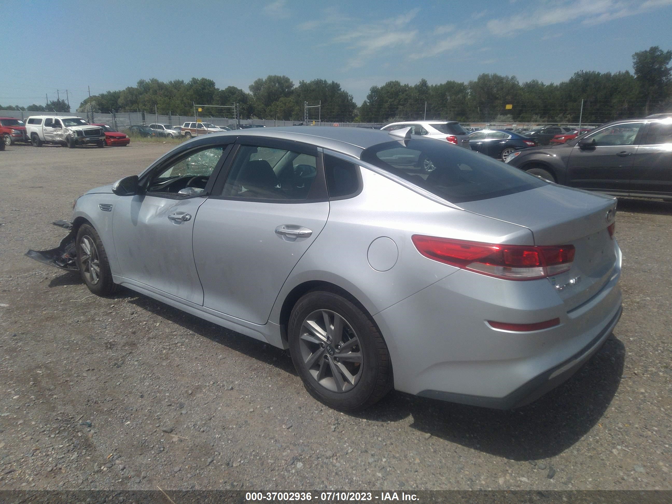 Photo 2 VIN: 5XXGT4L31KG346885 - KIA OPTIMA 