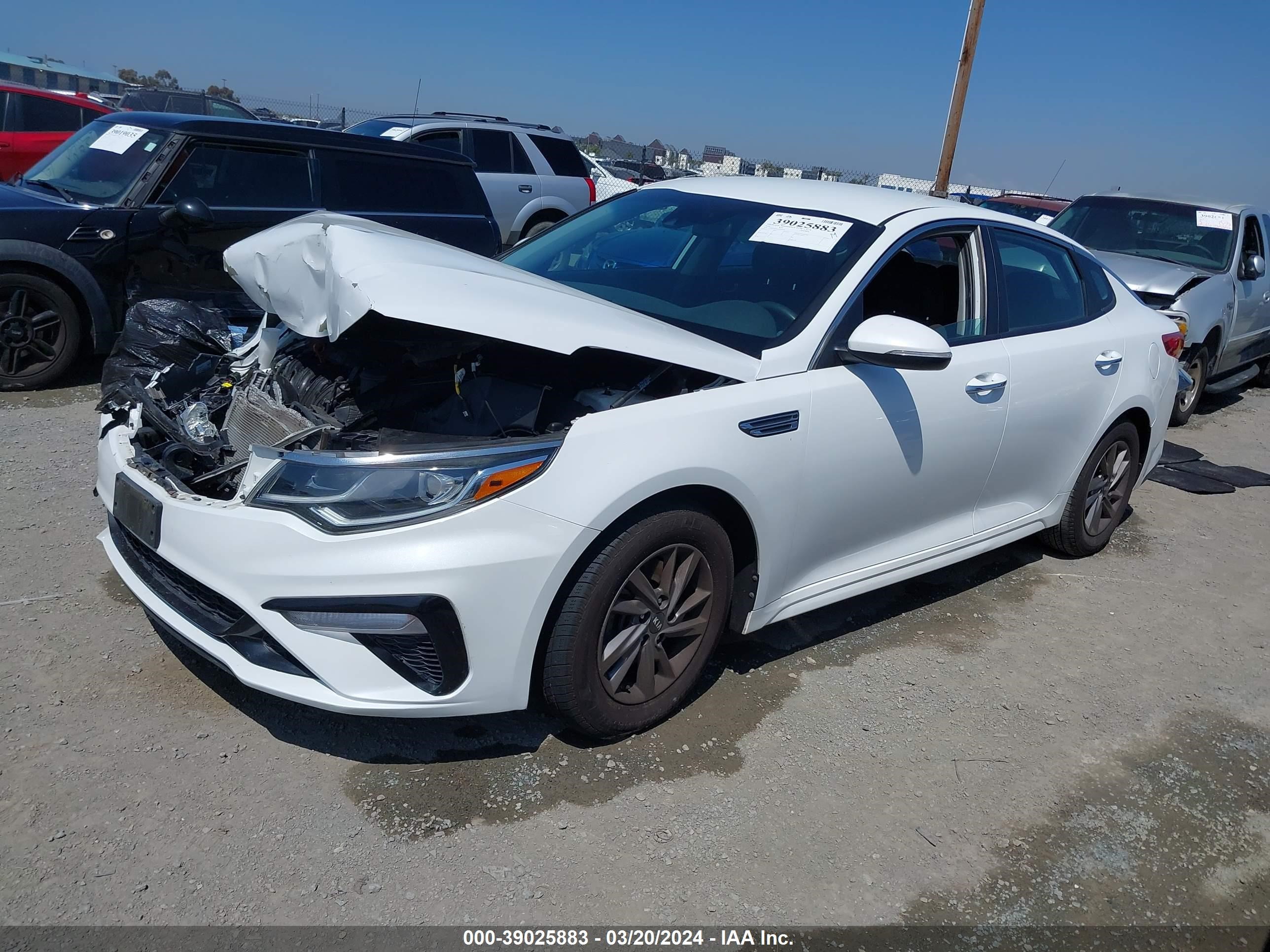 Photo 1 VIN: 5XXGT4L31LG393416 - KIA OPTIMA 