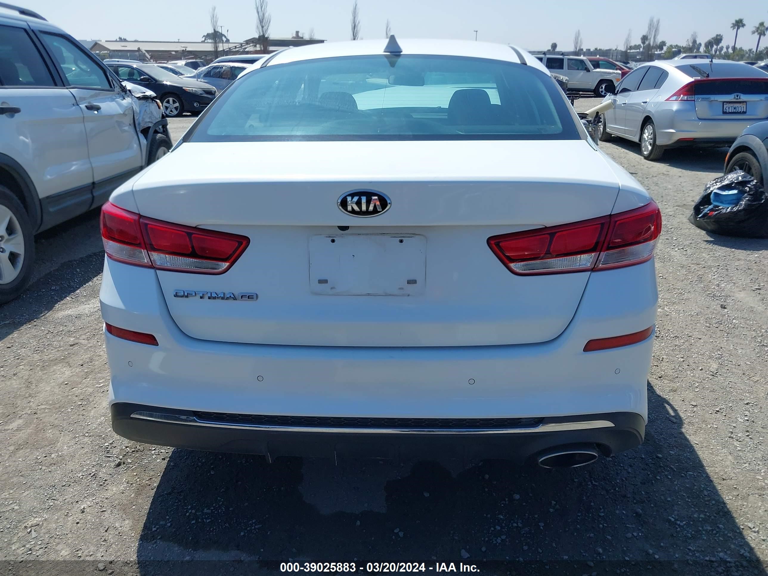 Photo 15 VIN: 5XXGT4L31LG393416 - KIA OPTIMA 