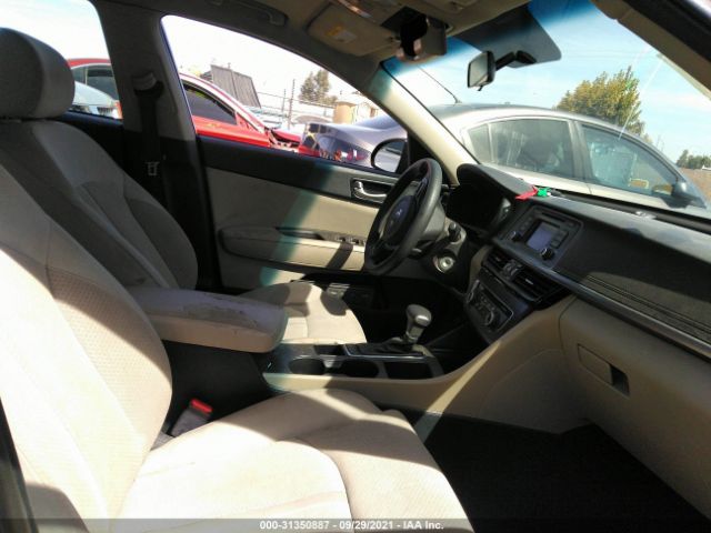 Photo 4 VIN: 5XXGT4L32GG003641 - KIA OPTIMA 