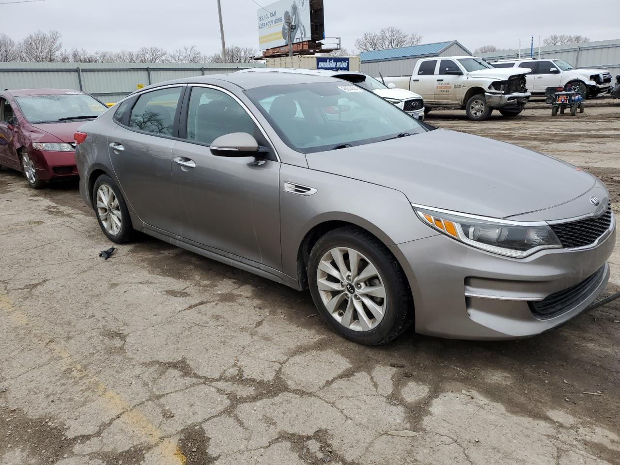 Photo 3 VIN: 5XXGT4L32GG036378 - KIA OPTIMA 