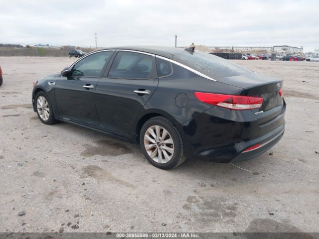 Photo 2 VIN: 5XXGT4L32GG051088 - KIA OPTIMA 