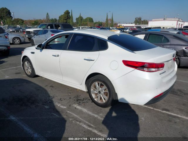 Photo 2 VIN: 5XXGT4L32GG055951 - KIA OPTIMA 