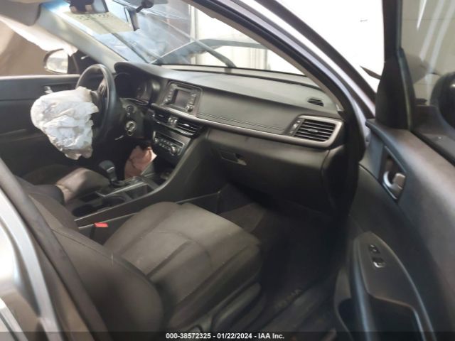 Photo 4 VIN: 5XXGT4L32GG066397 - KIA OPTIMA 