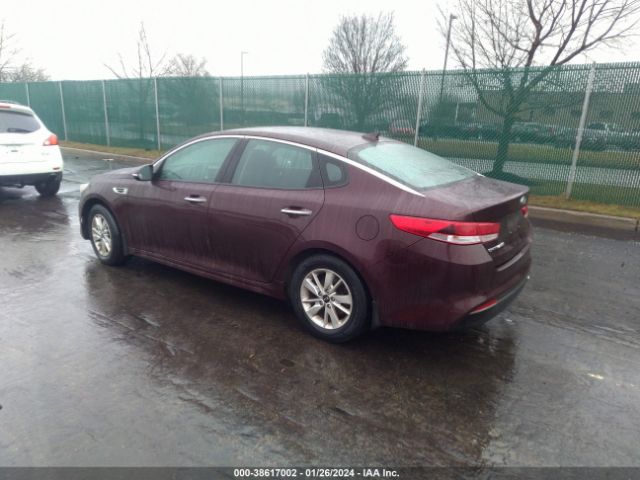 Photo 2 VIN: 5XXGT4L32GG093552 - KIA OPTIMA 