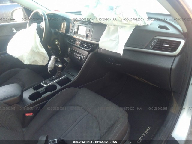 Photo 4 VIN: 5XXGT4L32GG112777 - KIA OPTIMA 