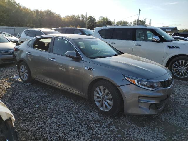 Photo 3 VIN: 5XXGT4L32HG122310 - KIA OPTIMA LX 