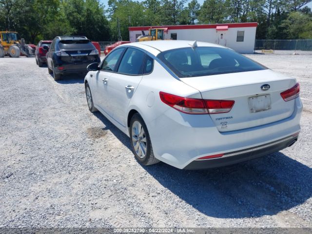 Photo 2 VIN: 5XXGT4L32HG125501 - KIA OPTIMA 