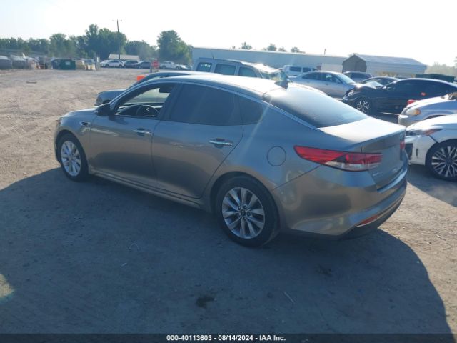 Photo 2 VIN: 5XXGT4L32HG130021 - KIA OPTIMA 