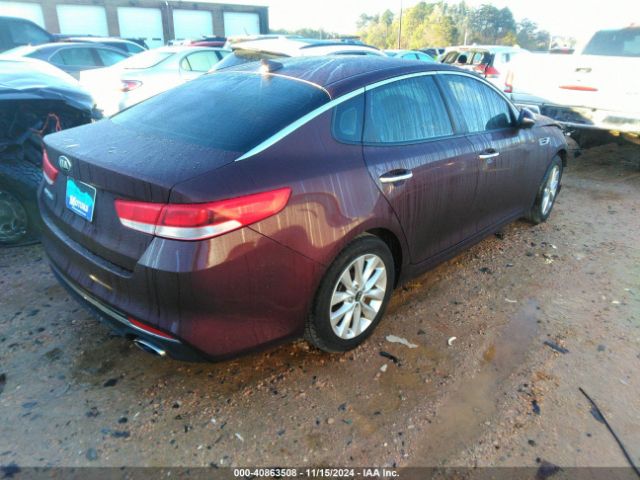 Photo 3 VIN: 5XXGT4L32HG140628 - KIA OPTIMA 