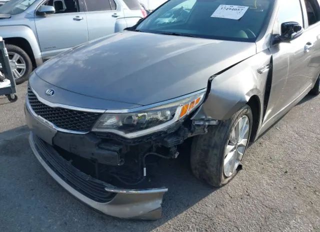 Photo 5 VIN: 5XXGT4L32HG141181 - KIA OPTIMA 