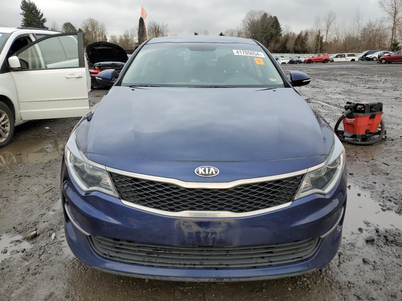 Photo 4 VIN: 5XXGT4L32JG188670 - KIA OPTIMA 