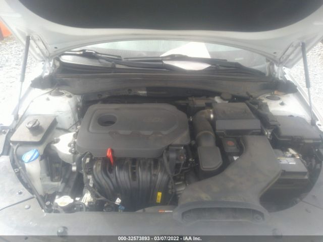 Photo 9 VIN: 5XXGT4L32JG207766 - KIA OPTIMA 