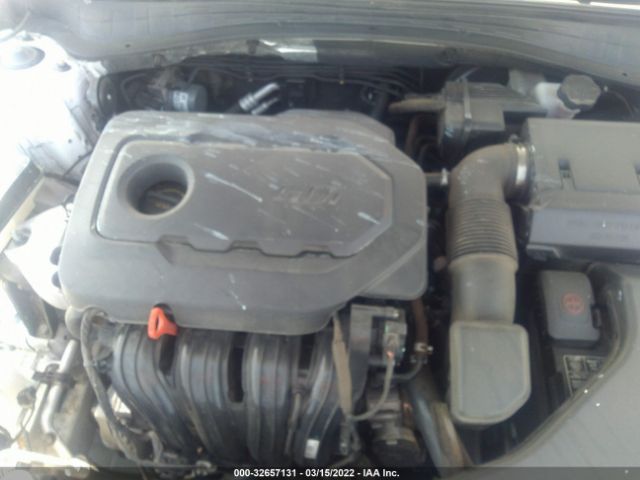 Photo 9 VIN: 5XXGT4L32JG239438 - KIA OPTIMA 