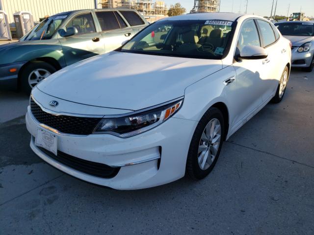 Photo 1 VIN: 5XXGT4L32JG270527 - KIA OPTIMA LX 