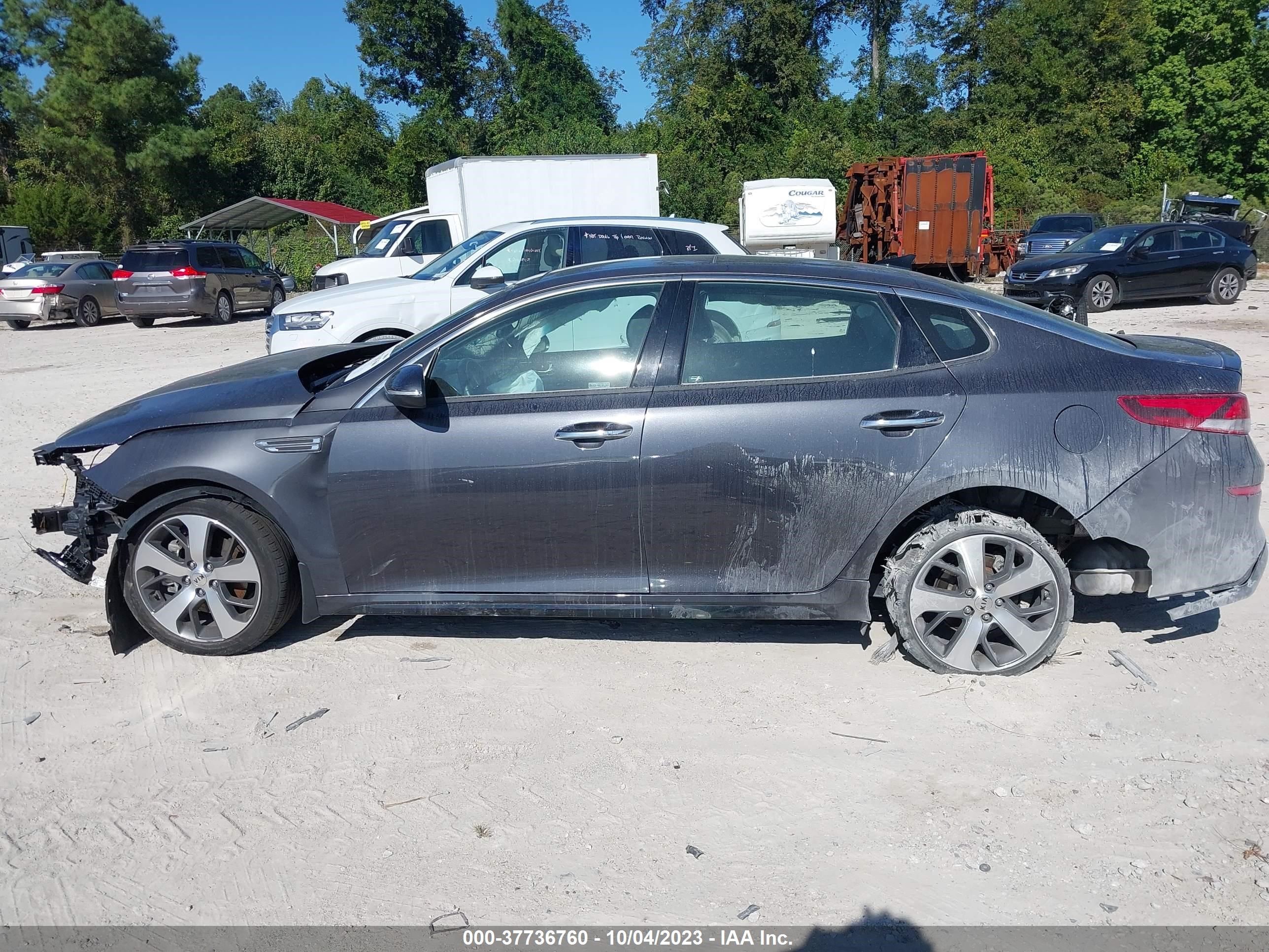 Photo 12 VIN: 5XXGT4L32KG314074 - KIA OPTIMA 