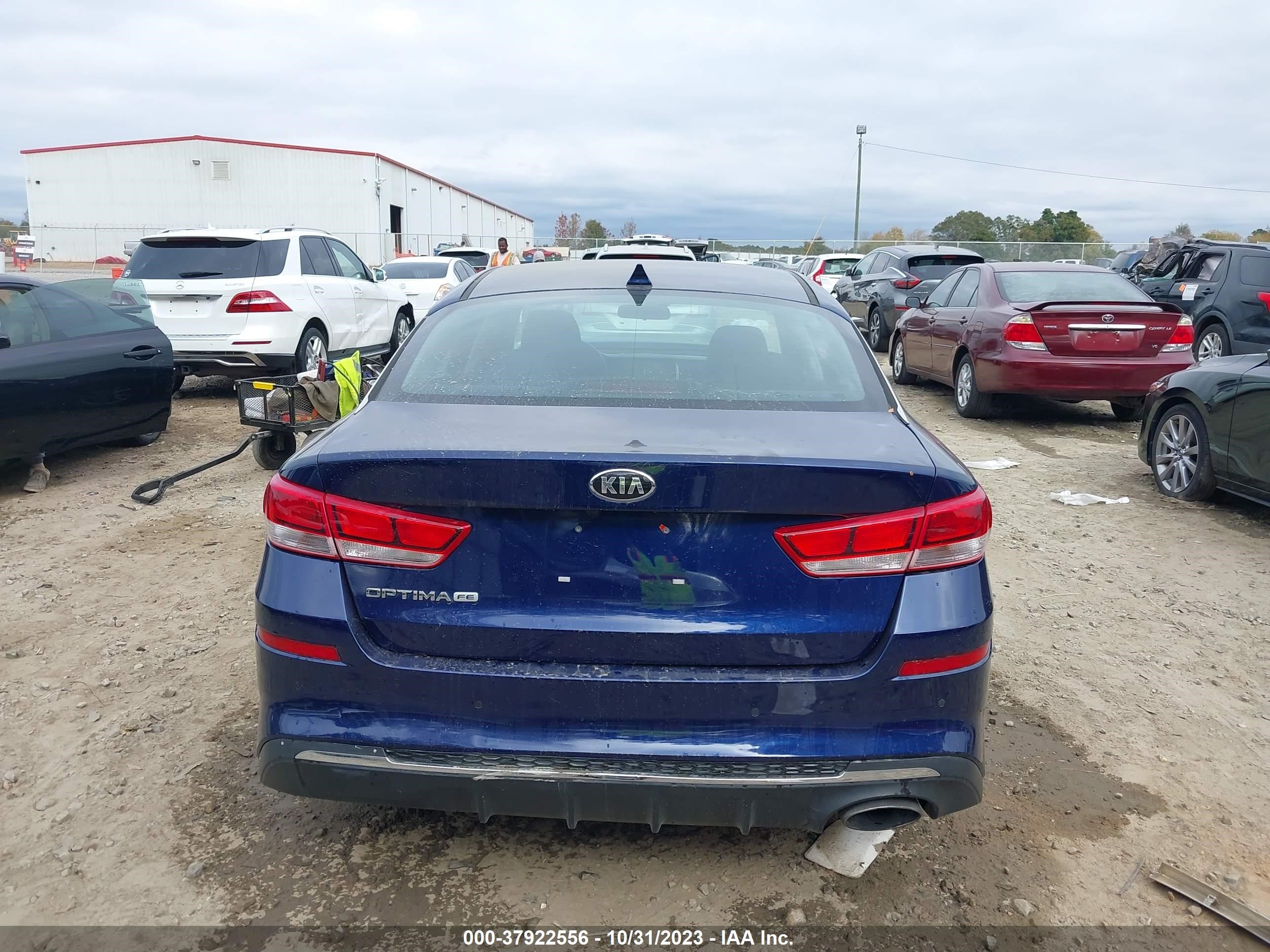 Photo 16 VIN: 5XXGT4L32KG334230 - KIA OPTIMA 