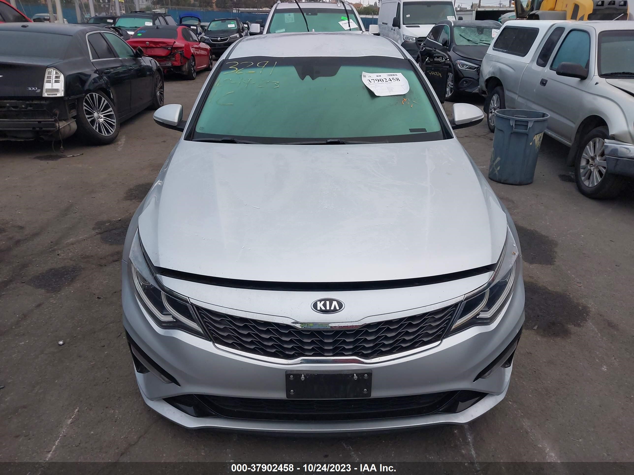 Photo 10 VIN: 5XXGT4L32KG337404 - KIA OPTIMA 