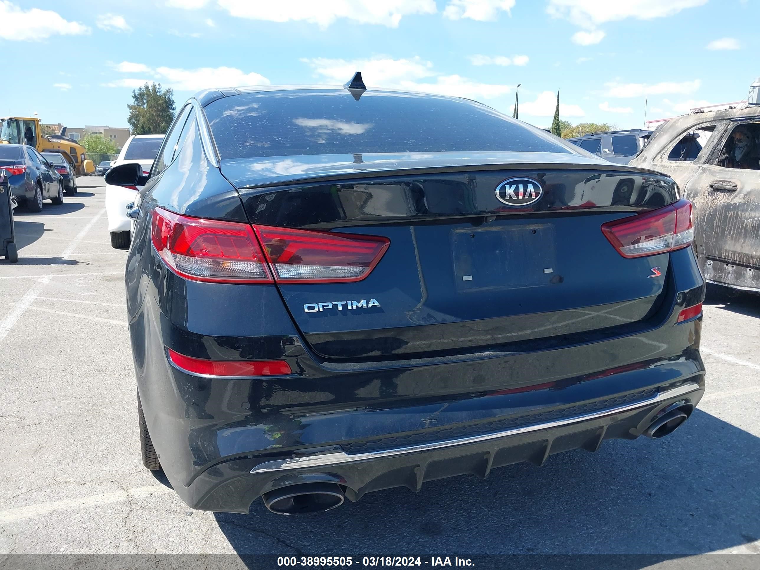 Photo 15 VIN: 5XXGT4L32KG369219 - KIA OPTIMA 