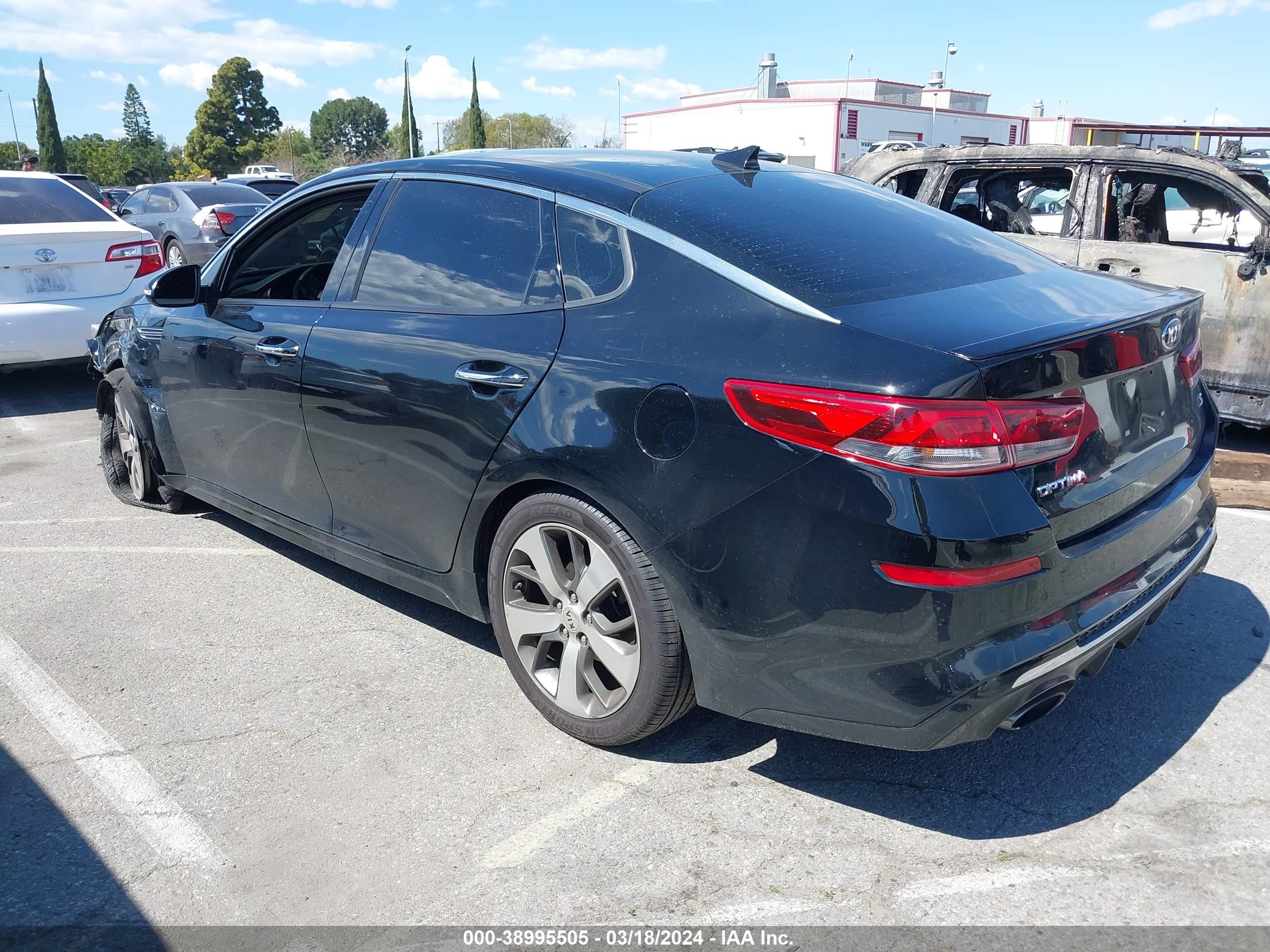 Photo 2 VIN: 5XXGT4L32KG369219 - KIA OPTIMA 