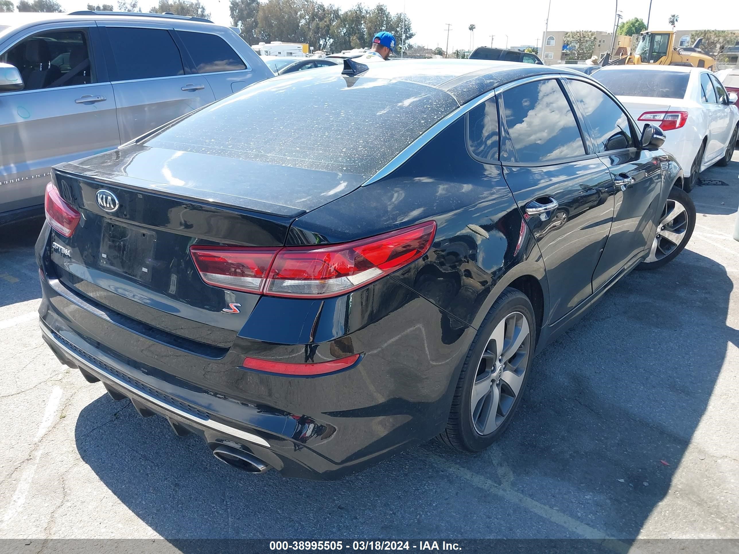 Photo 3 VIN: 5XXGT4L32KG369219 - KIA OPTIMA 