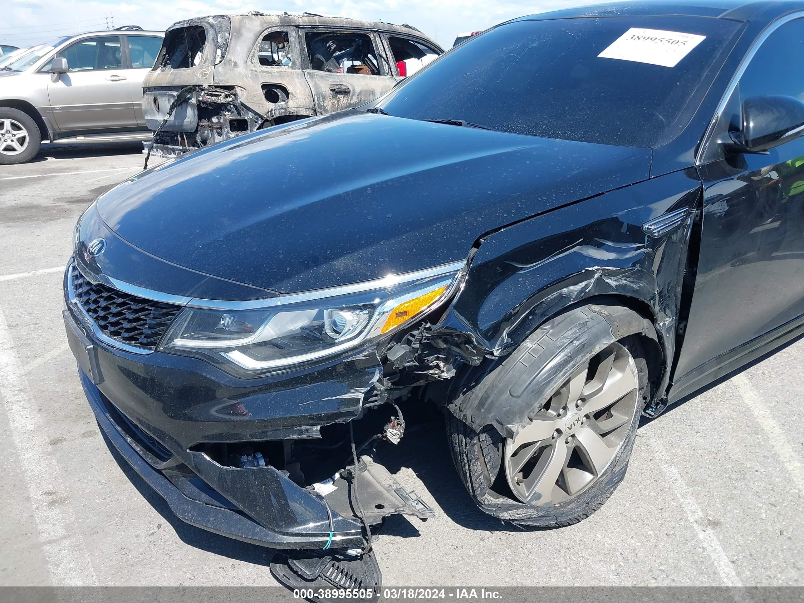 Photo 5 VIN: 5XXGT4L32KG369219 - KIA OPTIMA 