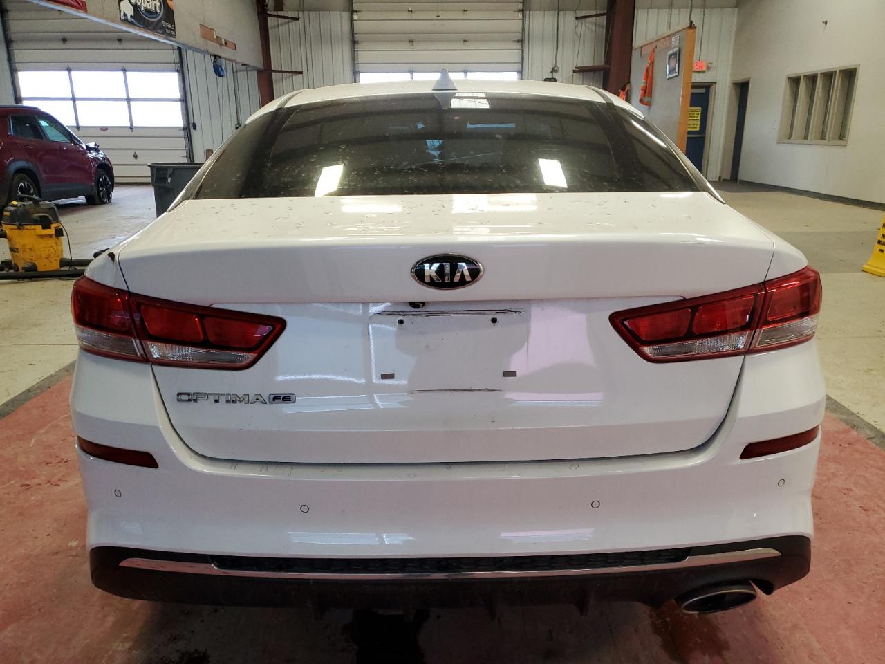 Photo 5 VIN: 5XXGT4L32KG373643 - KIA OPTIMA 